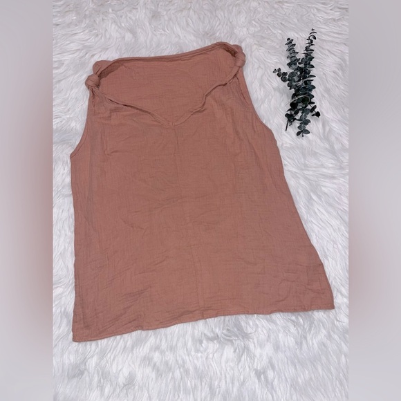 Tops - Large oversized clay tank top xs